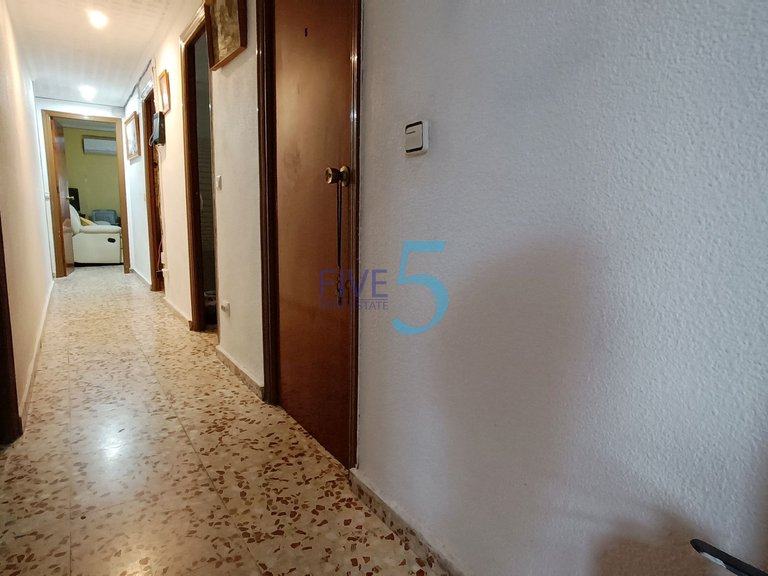 Apartment for Sale in Alicante, Valencia 17