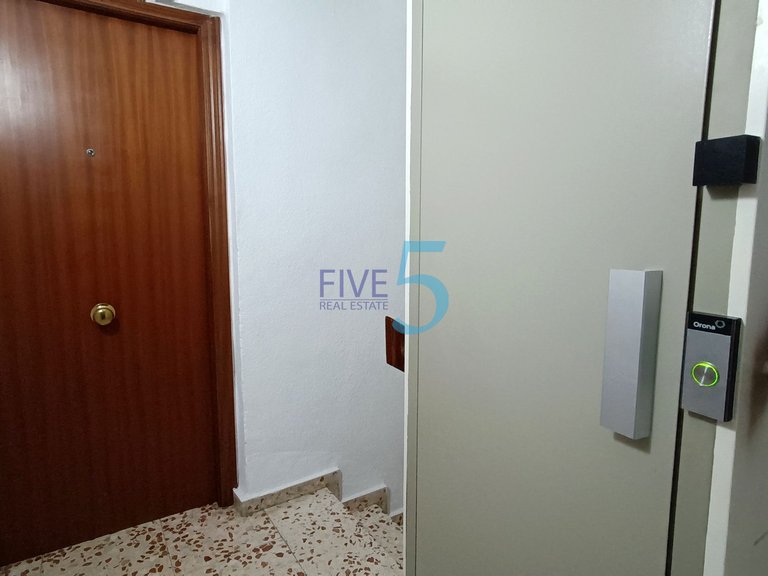 Apartment for Sale in Alicante, Valencia 8