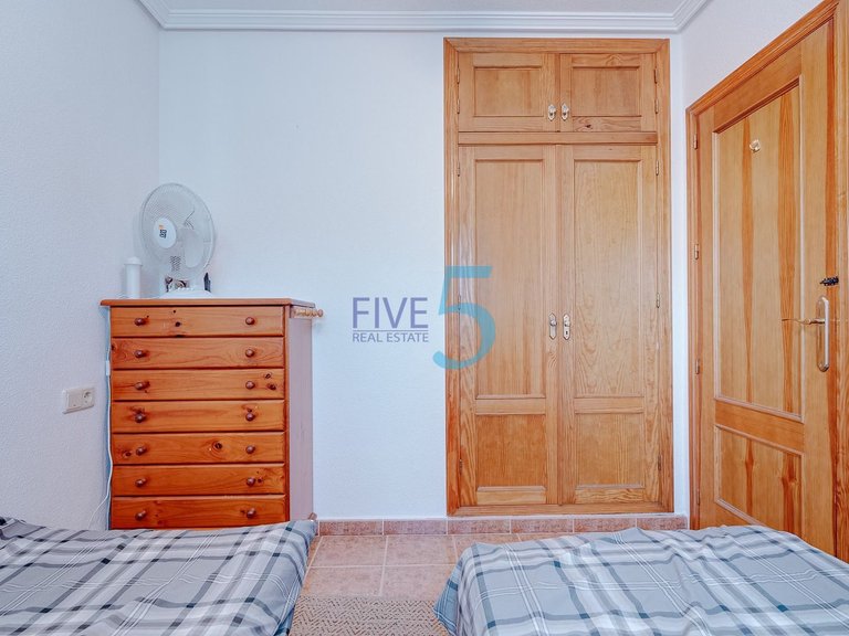 Apartment for Sale in Alicante, Valencia 13