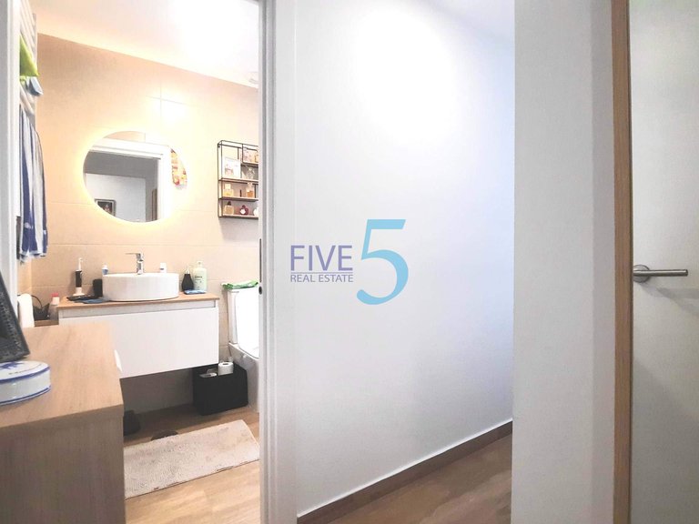 Apartment for Sale in Murcia, Murcia 23