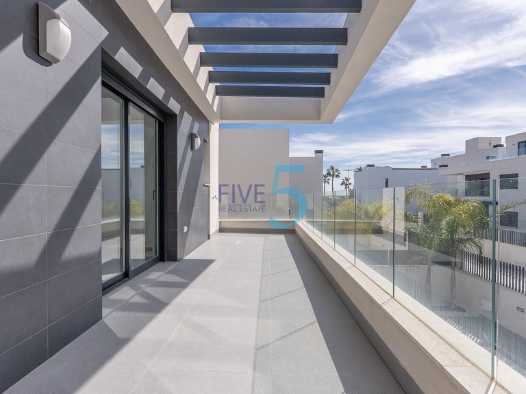 Villa for Sale in Alicante, Valencia 19