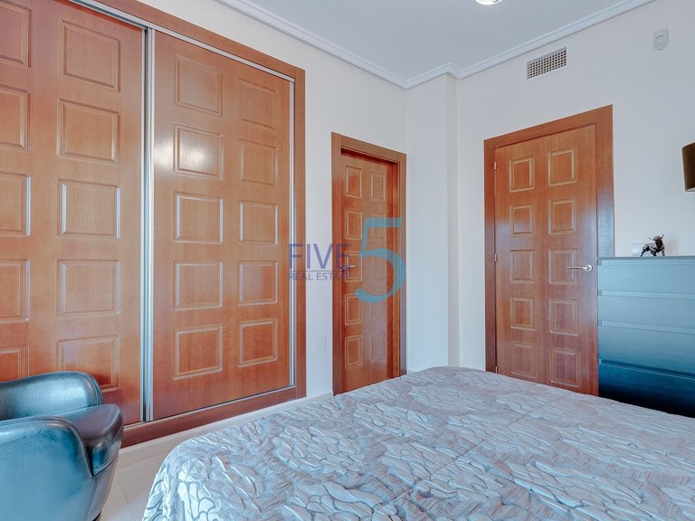 Villa for Sale in Alicante, Valencia 20