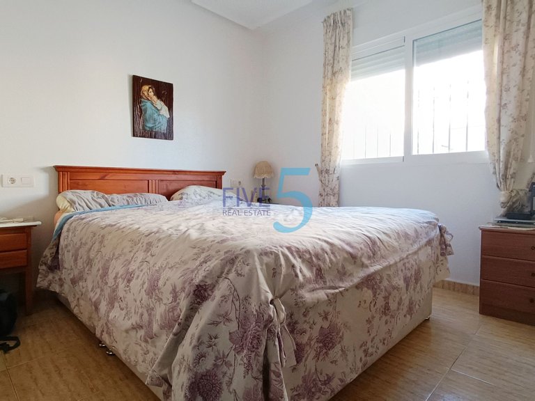Apartment for Sale in Alicante, Valencia 20