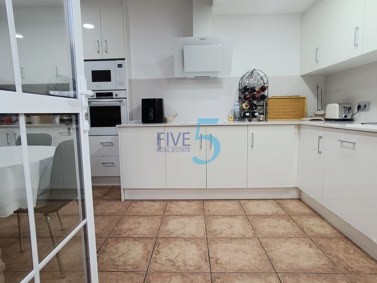 Penthouse for Sale in Alicante, Valencia 17