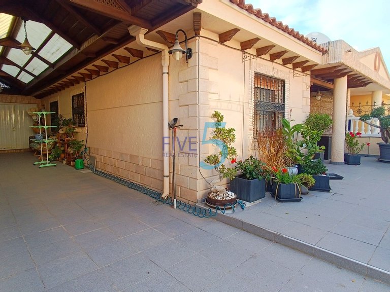 Penthouse for Sale in Alicante, Valencia 6