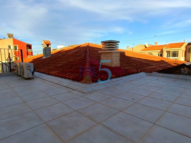 Penthouse for Sale in Alicante, Valencia 19