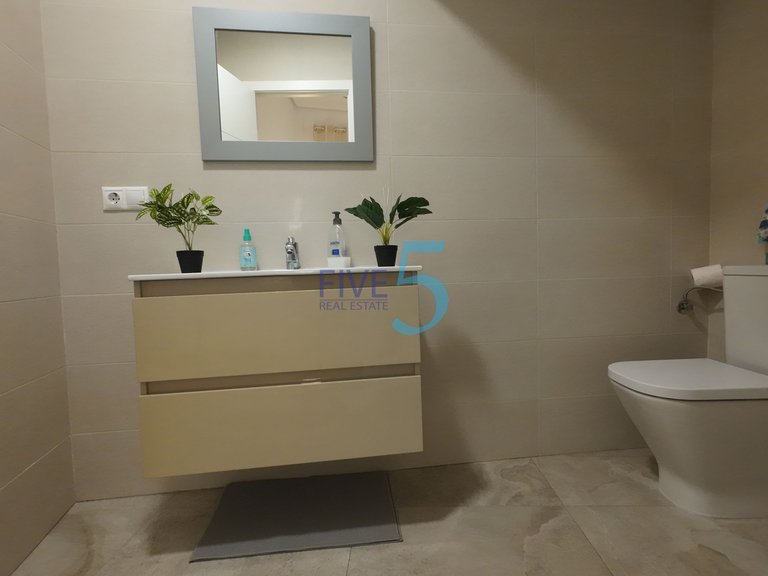 Villa for Sale in Alicante, Valencia 5