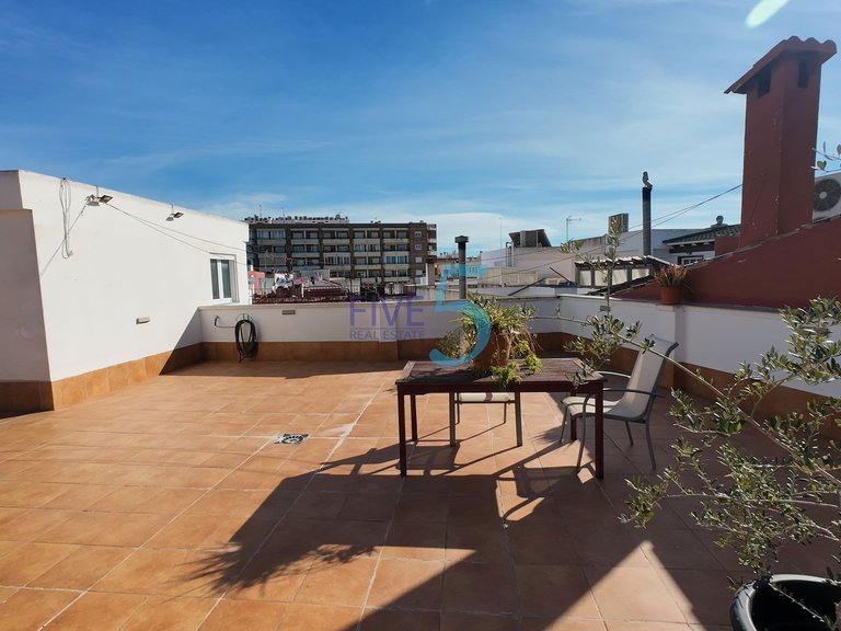 Villa for Sale in Alicante, Valencia 25