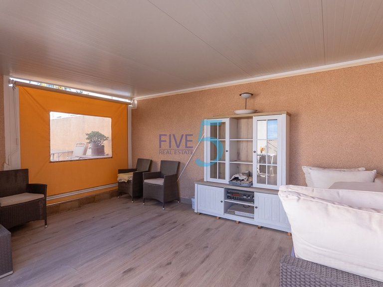 Villa for Sale in Alicante, Valencia 21