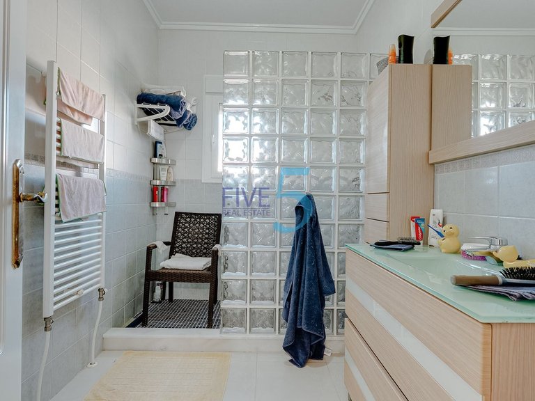 Villa for Sale in Alicante, Valencia 14