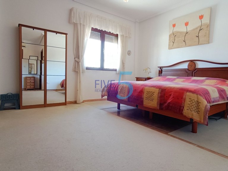 Villa for Sale in Alicante, Valencia 33
