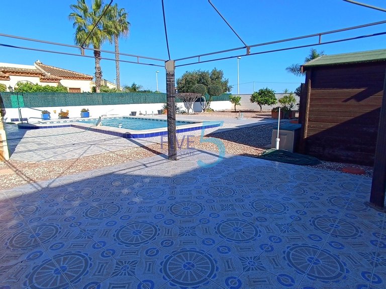 Villa for Sale in Alicante, Valencia 9