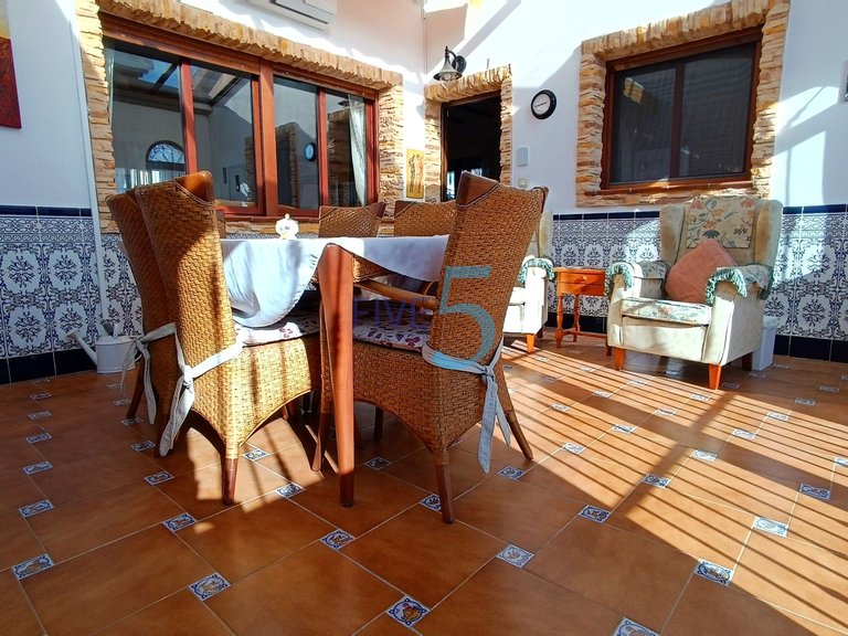 Villa for Sale in Alicante, Valencia 20
