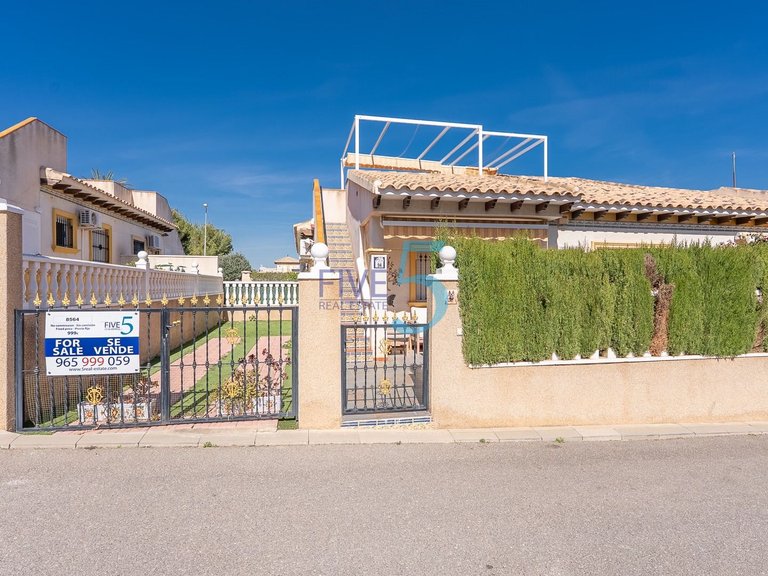 Penthouse for Sale in Alicante, Valencia 22