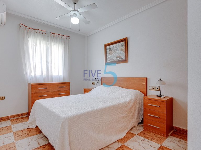 Penthouse for Sale in Alicante, Valencia 10