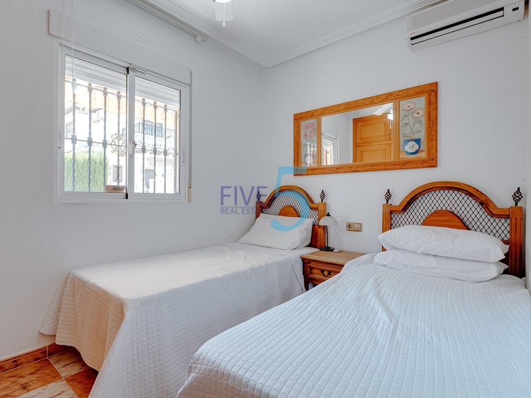 Penthouse for Sale in Alicante, Valencia 13