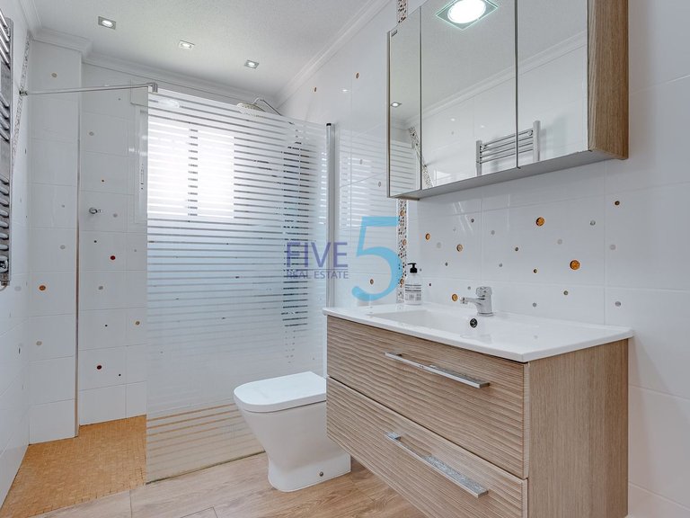 Penthouse for Sale in Alicante, Valencia 12