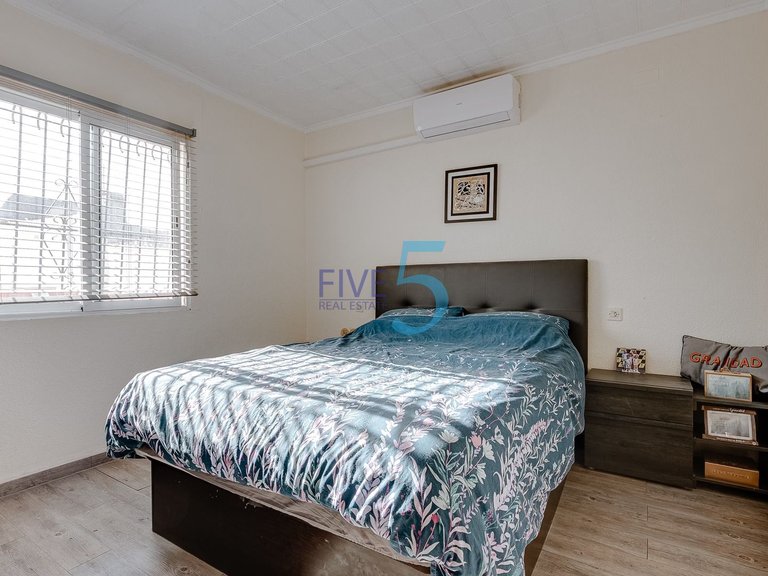 Villa for Sale in Alicante, Valencia 9