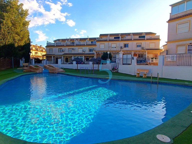 Villa for Sale in Alicante, Valencia 27