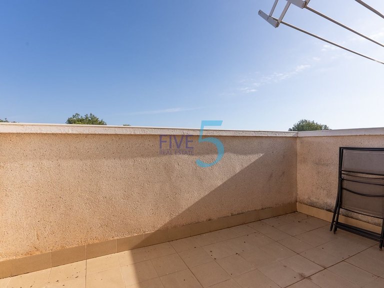 Villa for Sale in Alicante, Valencia 23