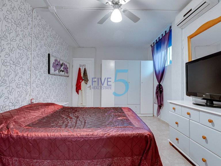 Villa for Sale in Alicante, Valencia 17