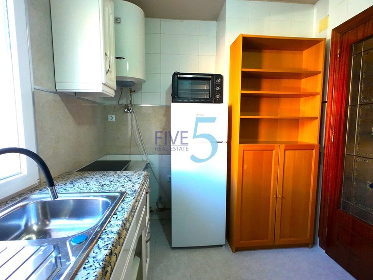 Apartment for Sale in Alicante, Valencia 12