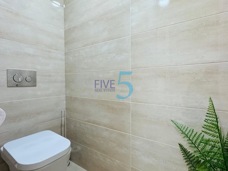 Apartment for Sale in Alicante, Valencia 18