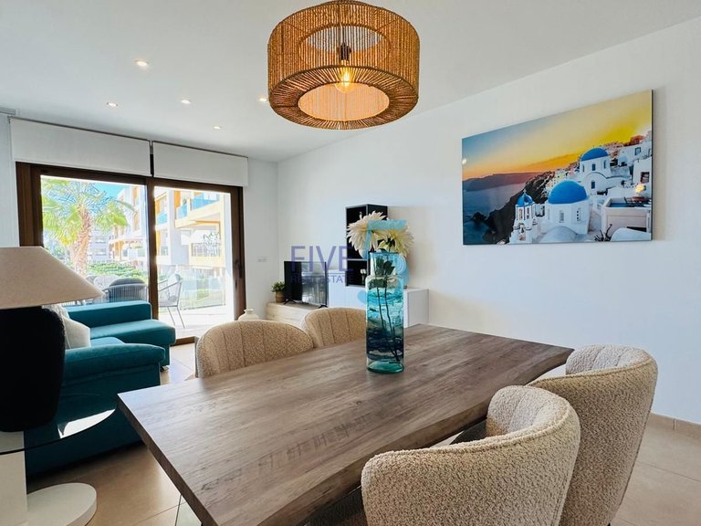 Apartment for Sale in Alicante, Valencia 6