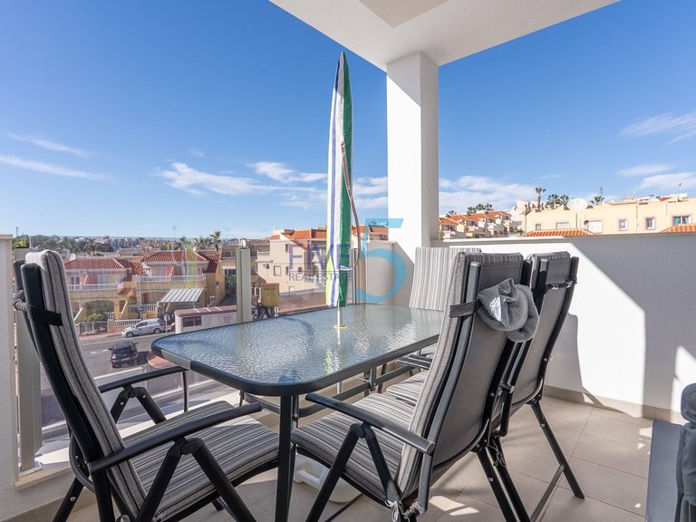 Apartment for Sale in Alicante, Valencia 16