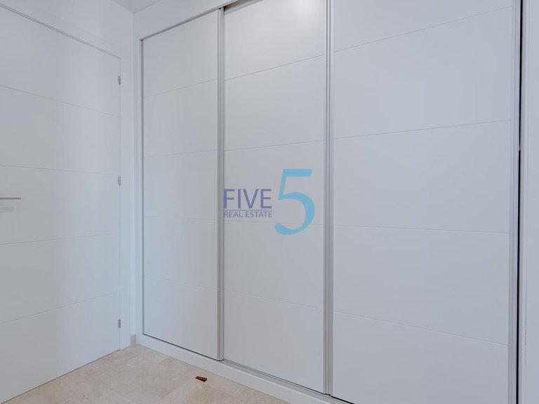 Apartment for Sale in Alicante, Valencia 8