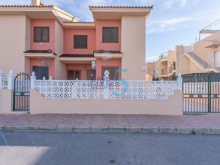 Apartment for Sale in Alicante, Valencia 2