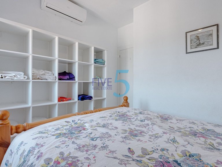 Apartment for Sale in Alicante, Valencia 11