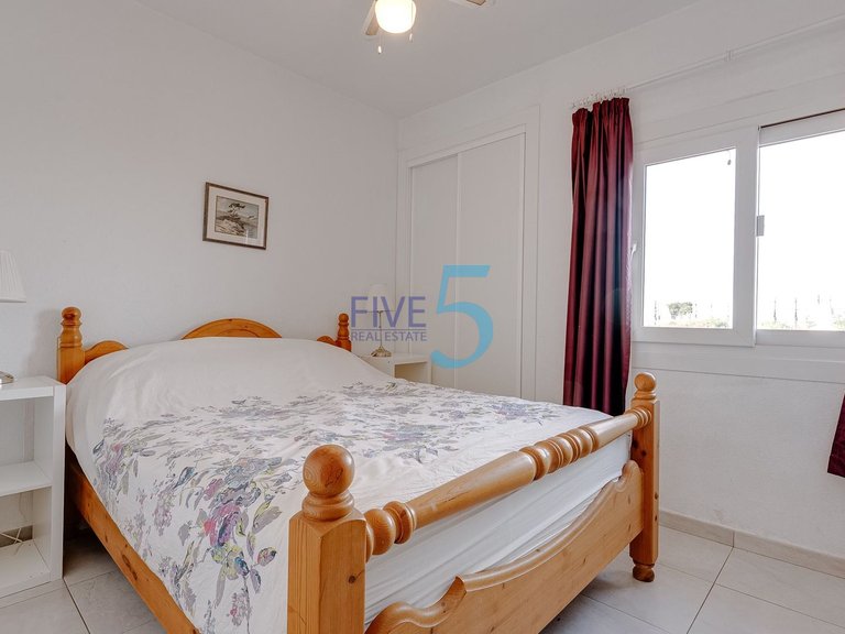 Apartment for Sale in Alicante, Valencia 10