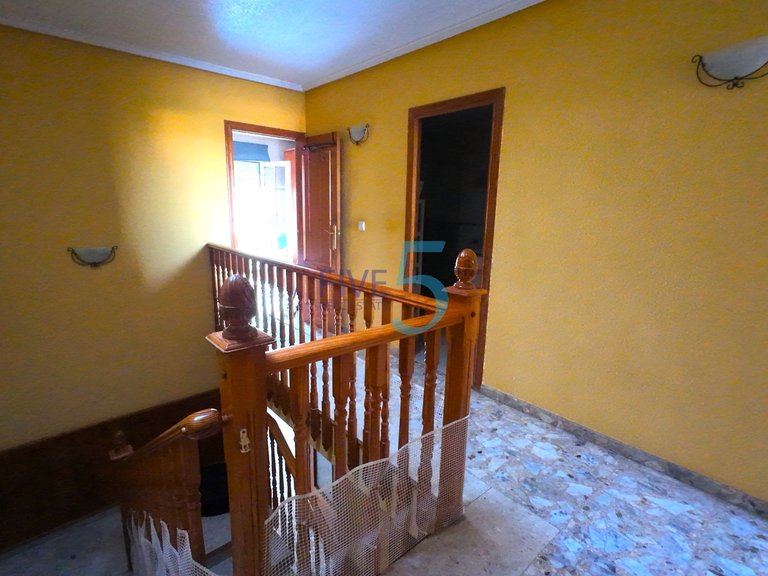 Villa for Sale in Alicante, Valencia 21