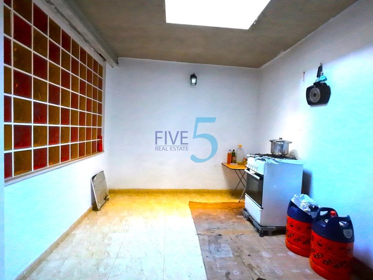 Villa for Sale in Alicante, Valencia 12