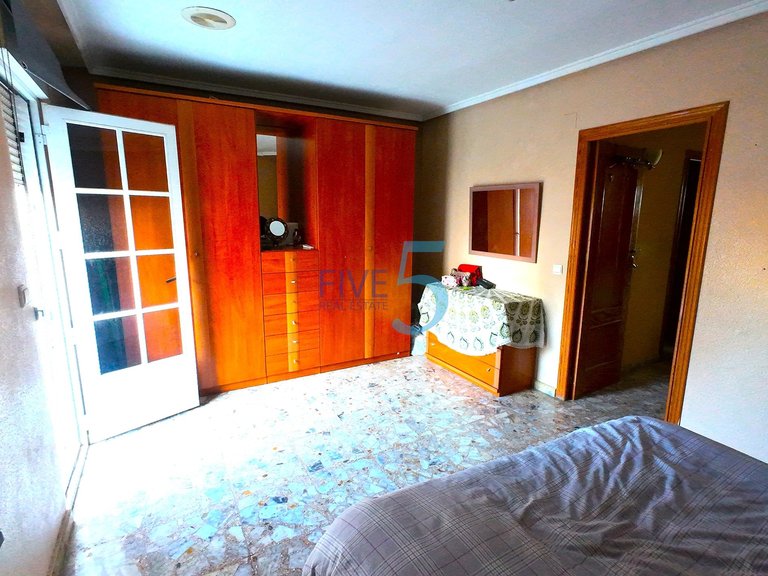 Villa for Sale in Alicante, Valencia 19