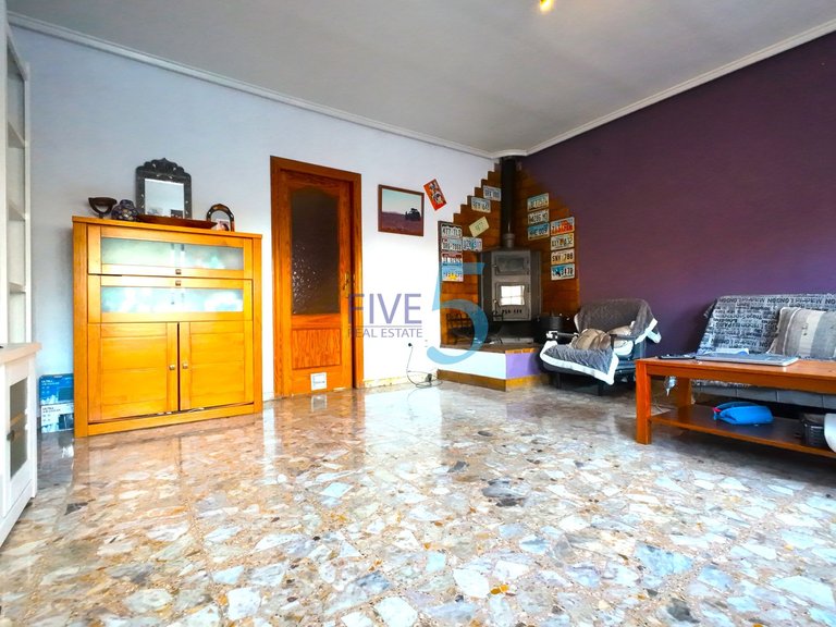 Villa for Sale in Alicante, Valencia 7