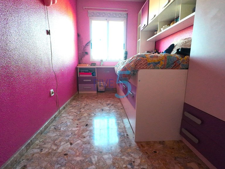 Villa for Sale in Alicante, Valencia 18