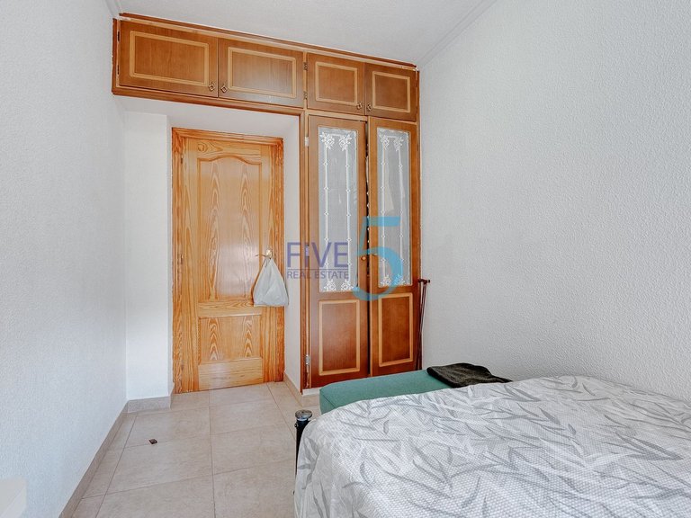 Apartment for Sale in Alicante, Valencia 16