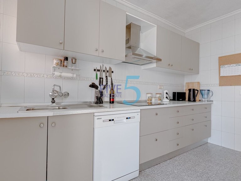Apartment for Sale in Alicante, Valencia 7