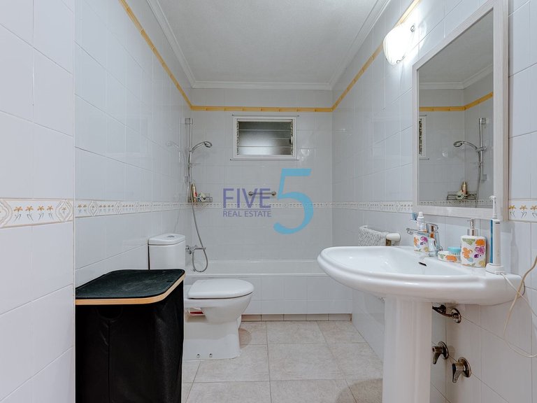 Apartment for Sale in Alicante, Valencia 14