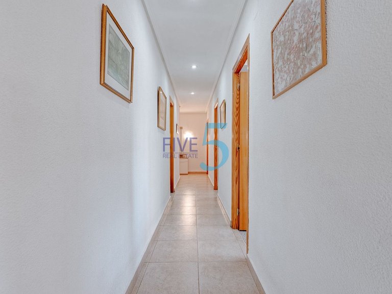 Apartment for Sale in Alicante, Valencia 20
