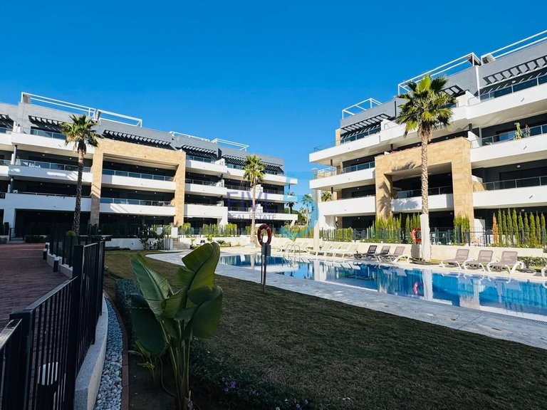 Penthouse for Sale in Alicante, Valencia 24