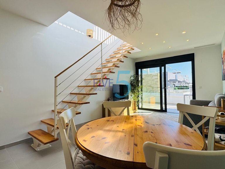 Penthouse for Sale in Alicante, Valencia 9