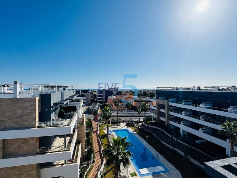 Penthouse for Sale in Alicante, Valencia 22