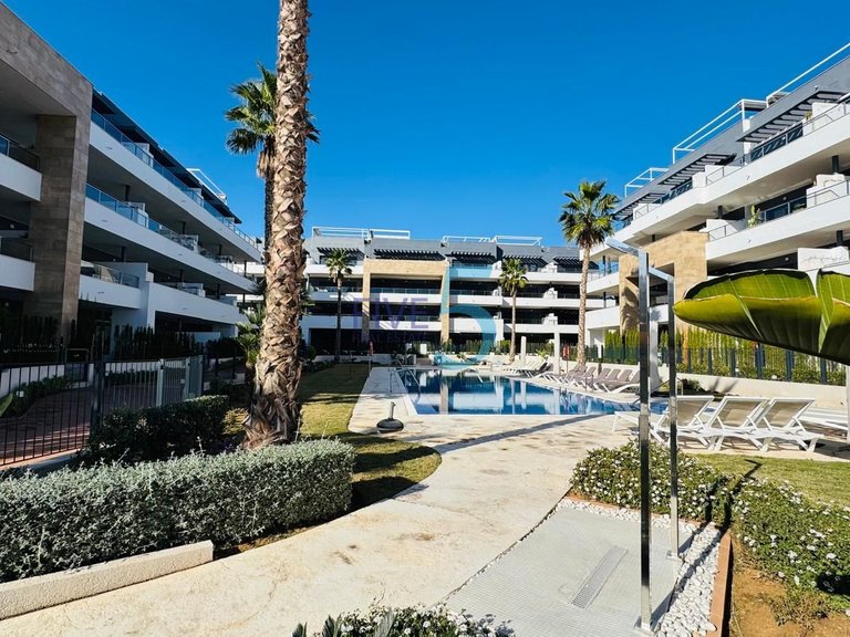 Penthouse for Sale in Alicante, Valencia 25