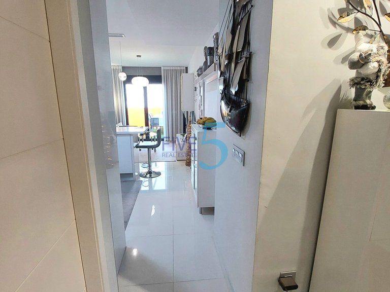 Apartment for Sale in Alicante, Valencia 8