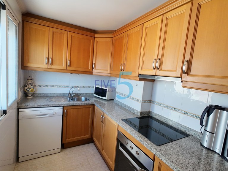Apartment for Sale in Alicante, Valencia 25