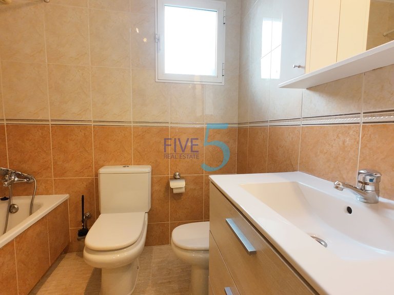 Apartment for Sale in Alicante, Valencia 15