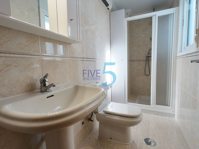 Apartment for Sale in Alicante, Valencia 8